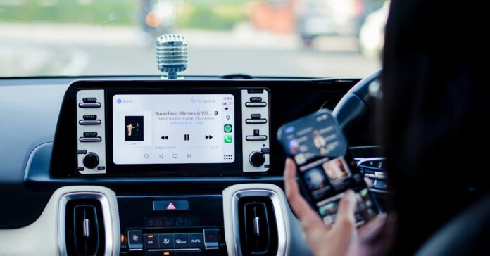 Ottocast Cabin Care Wireless CarPlay Adapter Review